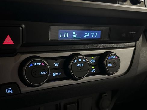 Used 2023 Toyota Tacoma SR AWD/4WD image 16