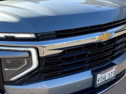 Certified 2025 Chevrolet Suburban LS AWD/4WD image 35