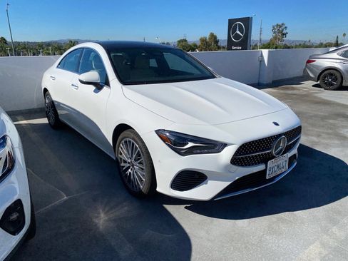 Used 2026 Mercedes-Benz CLA 250 image 3