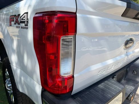 Used 2019 Ford F350 XL w/ STX Appearance Package AWD/4WD image 31