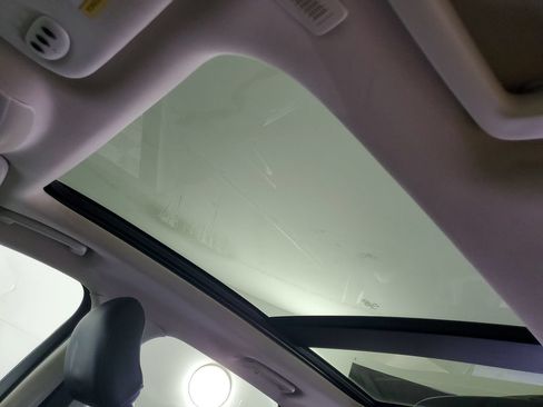 Used 2019 Ford Edge SEL w/ Equipment Group 201A FWD image 30
