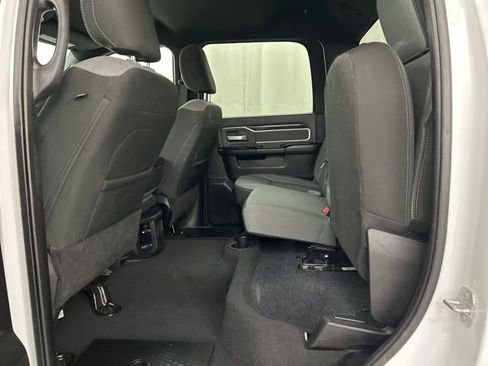 Used 2023 RAM 2500 Big Horn w/ Level 1 Equipment Group image 26