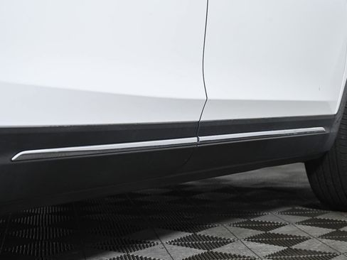 Used 2020 Honda Pilot Touring image 10