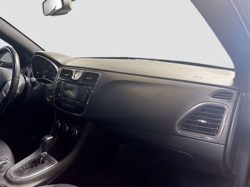Used 2013 Chrysler 200 Touring w/ S Exterior Appearance Pkg FWD image 26