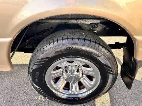 Used 2001 Ford Ranger XLT image 8