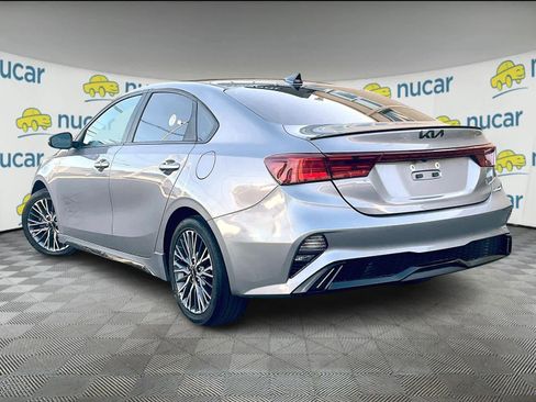 Used 2023 Kia Forte GT-Line image 4