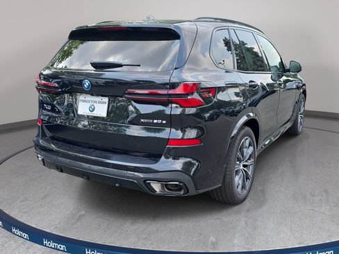 New 2026 BMW X5 xDrive50e w/ M Sport Package AWD/4WD image 5