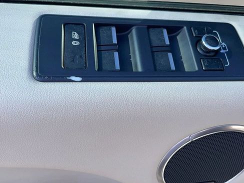 Used 2014 Land Rover Range Rover Sport HSE AWD/4WD image 20