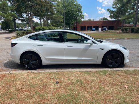 Used 2020 Tesla Model 3 Long Range AWD/4WD image 6