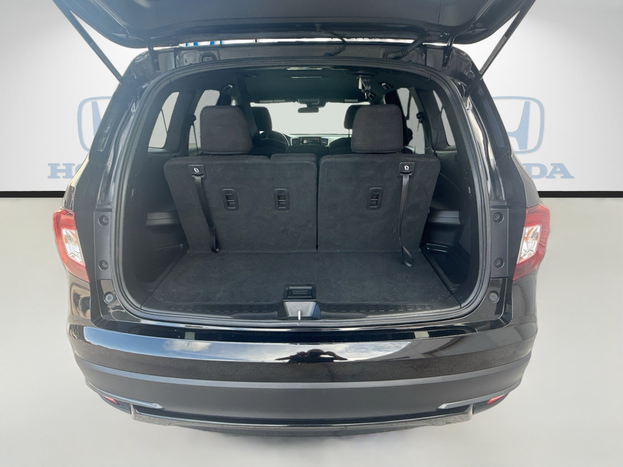 Used 2022 Honda Pilot Sport image 26