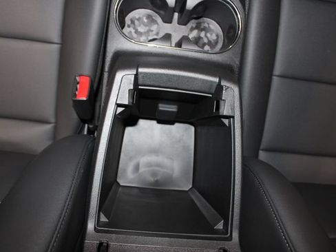 New 2026 GMC Canyon Elevation w/ Convenience Package AWD/4WD image 32