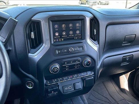 Used 2024 Chevrolet Silverado 2500 Custom w/ Custom Value Package image 32