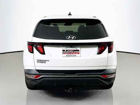 Used 2024 Hyundai Tucson SE image 6
