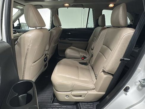 Used 2021 Honda Pilot Elite image 12