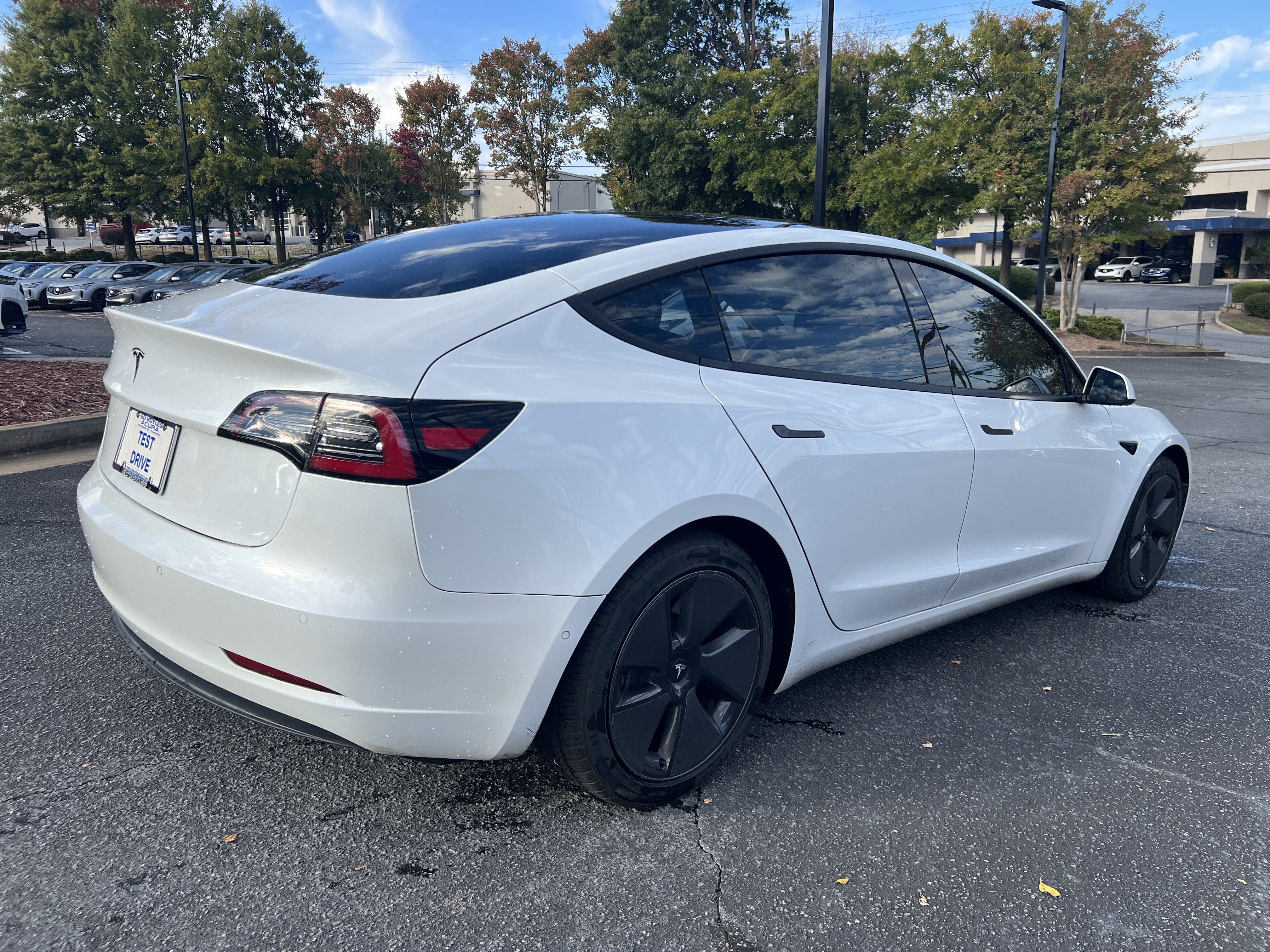 Used 2021 Tesla Model 3 Standard Range Plus RWD image 5