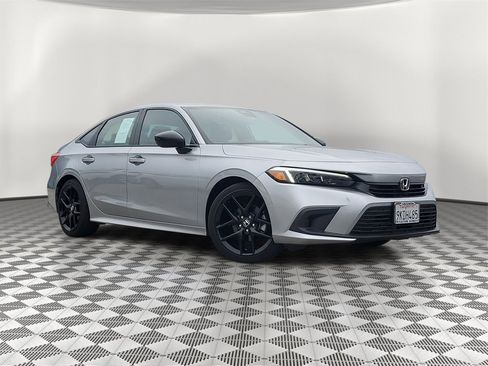 Certified 2024 Honda Civic Sport image 2