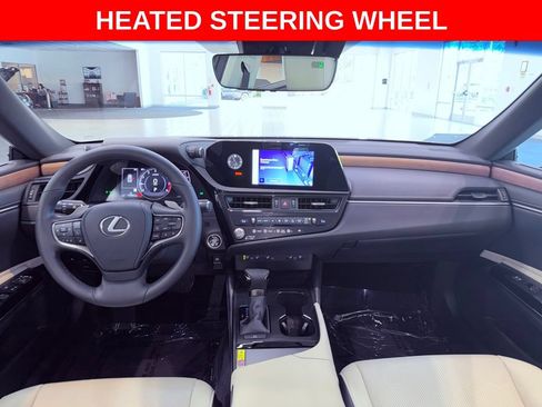 Used 2024 Lexus ES 350 w/ Premium Package FWD image 12