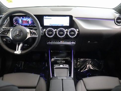 Certified 2025 Mercedes-Benz GLA 250 4MATIC image 20