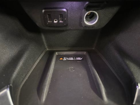 Used 2018 Chevrolet Traverse Premier w/ Redline Edition FWD image 11