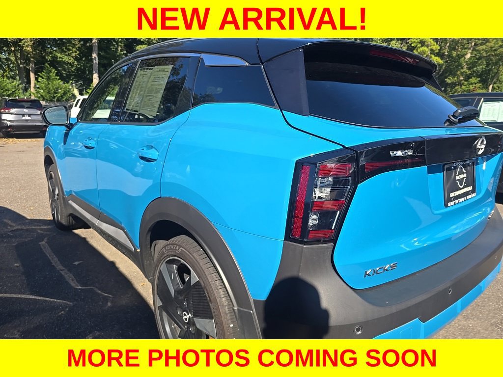 Used 2025 Nissan Kicks SR AWD/4WD image 10
