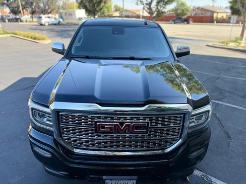 Used 2018 GMC Sierra 1500 Denali image 4