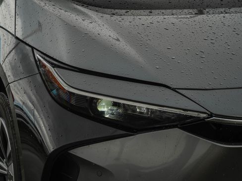 Used 2024 Toyota bZ4X FWD w/ Weather Package image 9