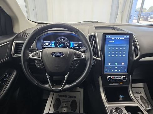 Used 2023 Ford Edge SEL AWD/4WD image 13
