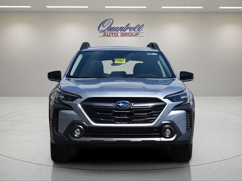 Used 2025 Subaru Outback Premium w/ Popular Package #1 image 9