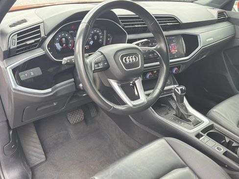 Used 2022 Audi Q3 2.0T Premium Plus AWD/4WD image 17