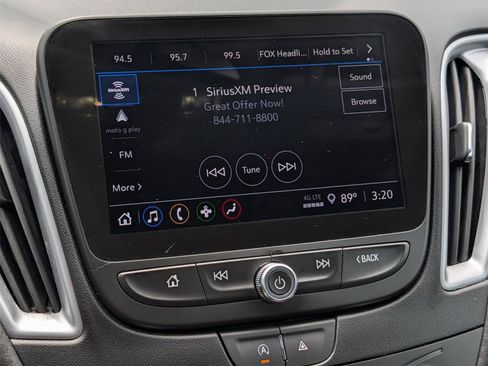Used 2023 Chevrolet Malibu LT FWD image 16