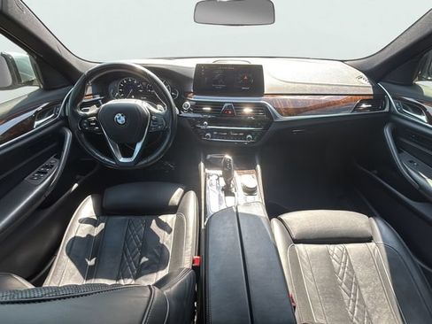 Used 2018 BMW 540i RWD image 17
