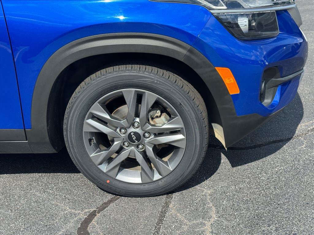 Certified 2022 Kia Seltos S FWD image 9