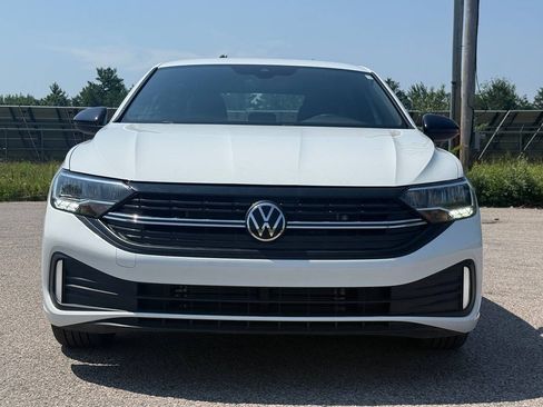 Used 2024 Volkswagen Jetta Sport FWD image 8