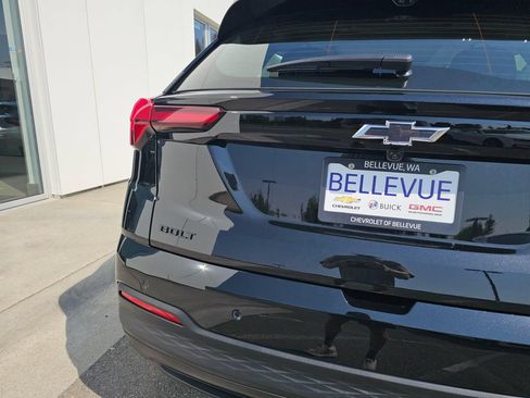 New 2027 Chevrolet Bolt RS w/ Super Cruise Package FWD image 16
