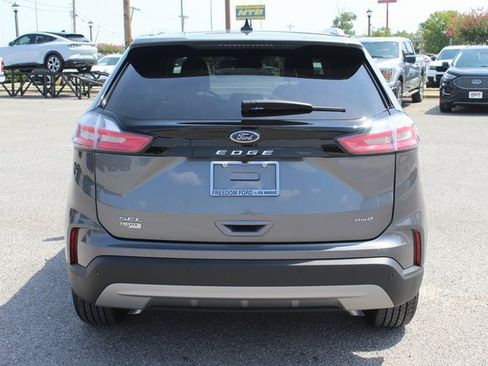 New 2024 Ford Edge SEL w/ Convenience Package image 6