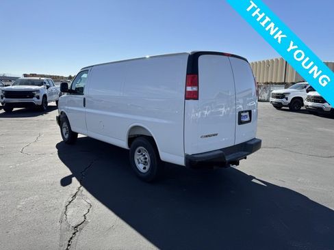 New 2025 Chevrolet Express 2500 w/ Enhanced Convenience Package image 5