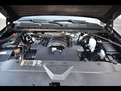 Used 2018 Chevrolet Silverado 1500 W/T w/ Special Service Package AWD/4WD image 36