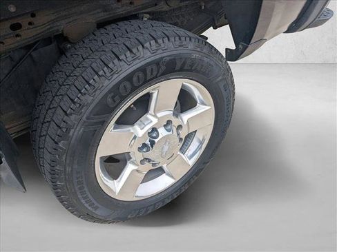 Used 2016 Chevrolet Silverado 2500 LT w/ Texas Edition RWD image 20