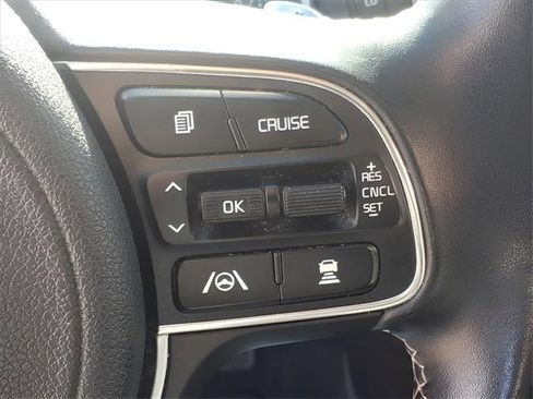 Used 2022 Kia Niro EX w/ Cold Weather Package image 18