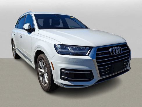 Used 2017 Audi Q7 3.0T Premium Plus AWD/4WD image 2