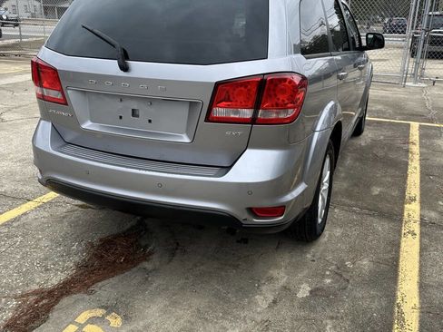 Used 2016 Dodge Journey SXT w/ Comfort/Convenience Group image 5