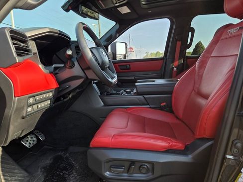 Used 2024 Toyota Tundra TRD Pro w/ TRD Pro Tow Package image 5