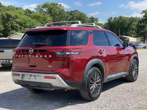 Used 2022 Nissan Pathfinder SL w/ SL Premium Package FWD image 5