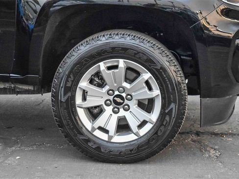 Used 2022 Chevrolet Colorado LT w/ Fleet Safety Package image 10