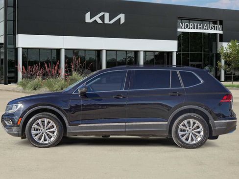 Used 2018 Volkswagen Tiguan SE image 4