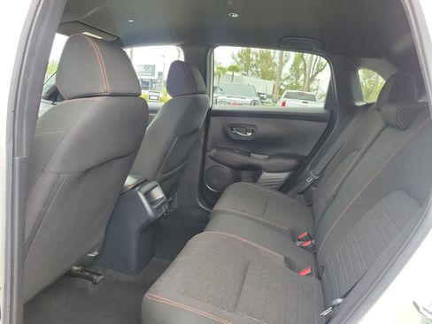 Used 2024 Honda HR-V Sport image 10