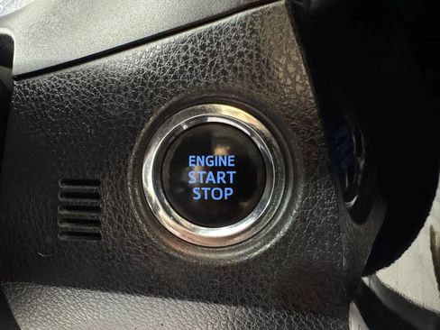 Used 2017 Toyota Corolla SE 50th Anniversary image 17