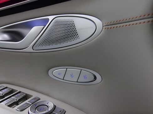 New 2026 Genesis GV70 3.5T Sport Prestige AWD/4WD image 16