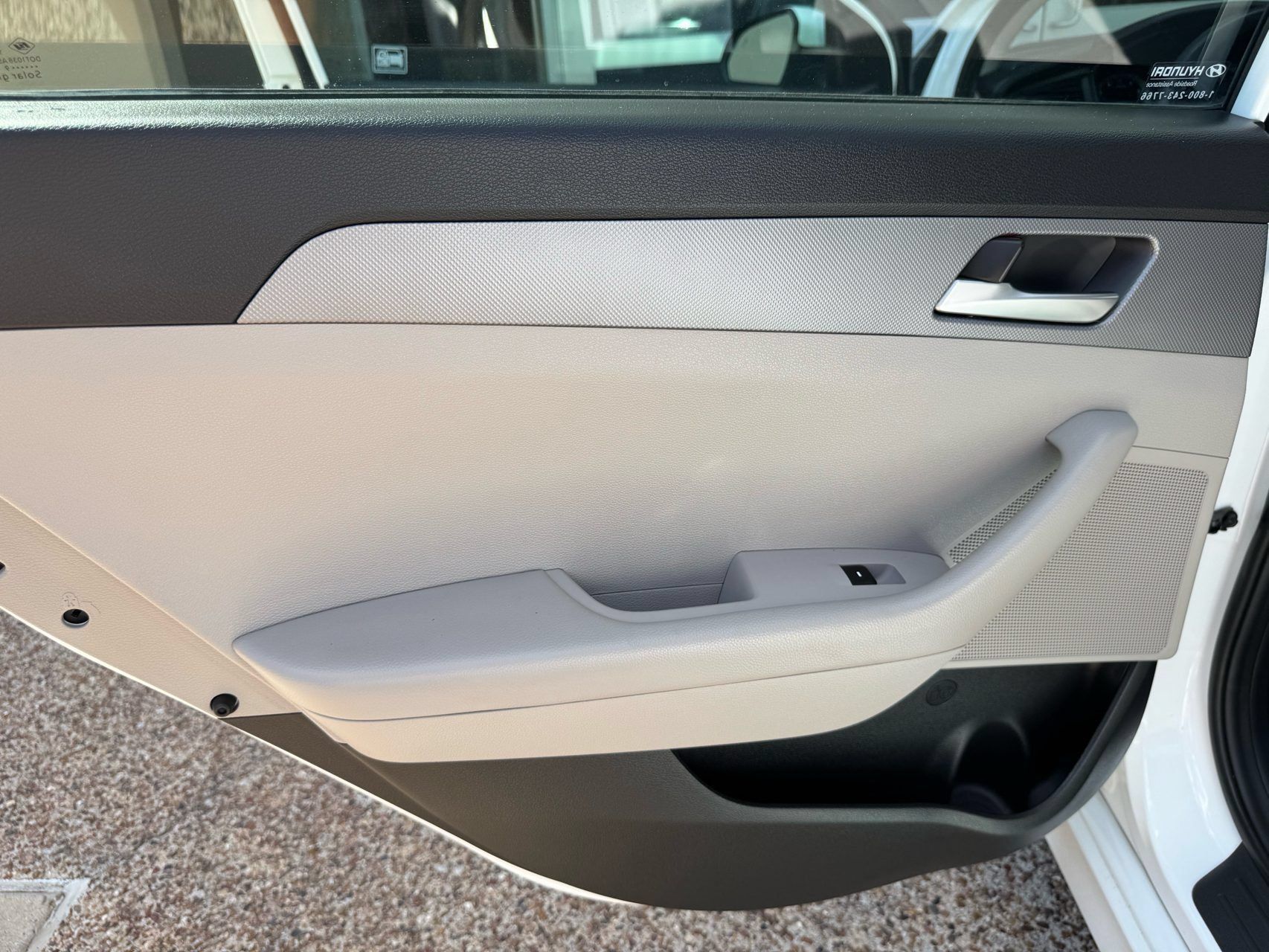 Used 2019 Hyundai Sonata ECO FWD image 25
