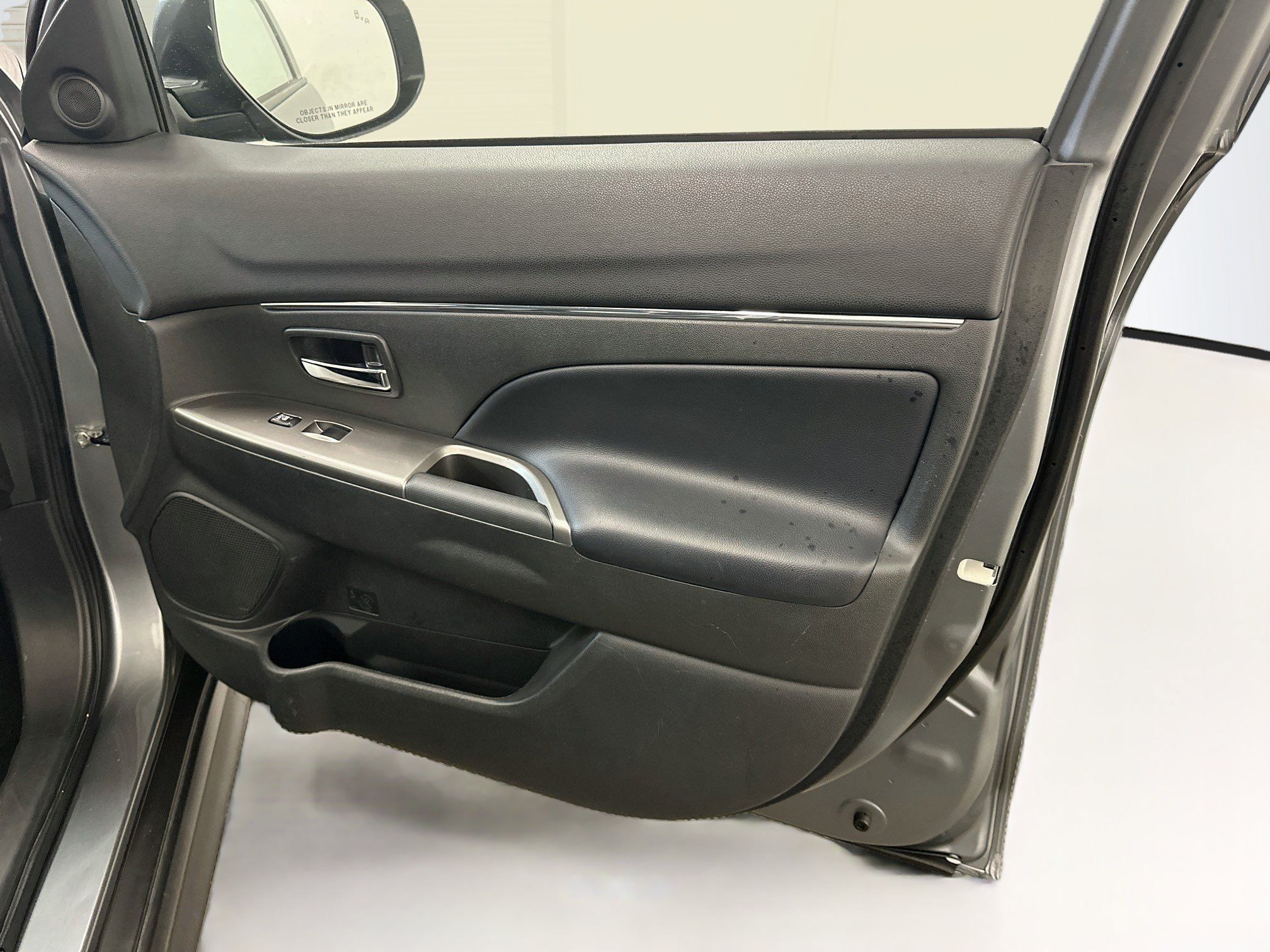 Used 2024 Mitsubishi Outlander Sport AWD image 32